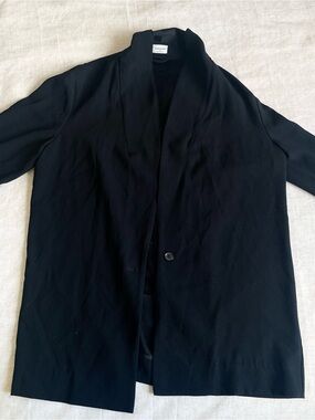 Aritzia Women's Black Open-Front Blazer Jacket
